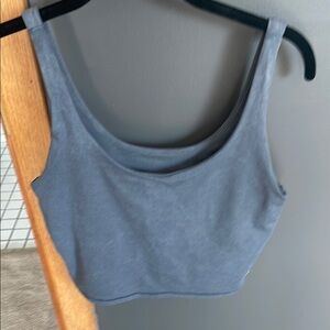 Vuori Sleeveless Crop Tank Top Built in Bra